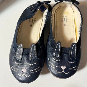 Baby Gap Girl Shoe - Size 8